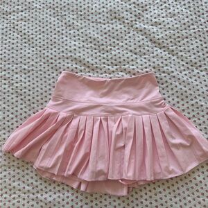 Gold hinge athletic skirt